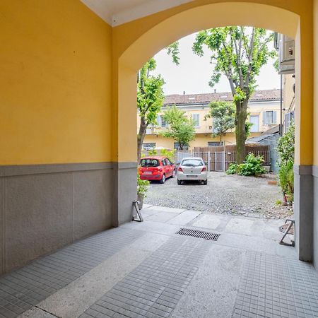 Oasi Di Relax Spa A 10 Min Dal Duomo Apartment Milan Bagian luar foto